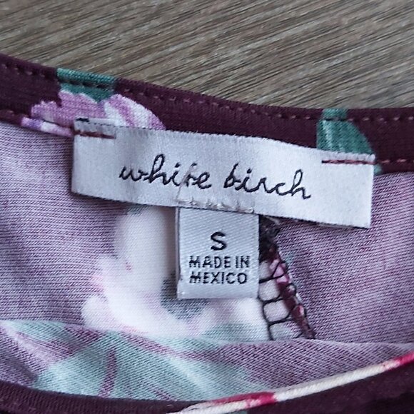 White Birch Floral Print Long Sleeve Boat Neck Crisscross Top - Size Small - Picture 7 of 7